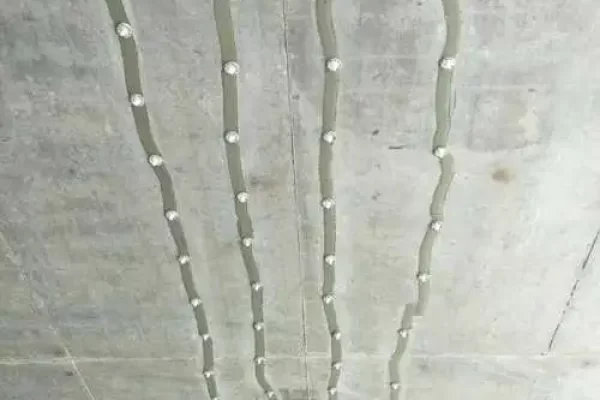 你能在接缝化合物上涂环氧树脂吗？