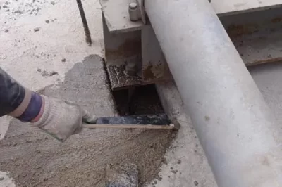 可以在现有灌浆上涂抹环氧灌浆吗？