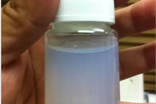 环氧树脂会粘在电工胶带上吗？