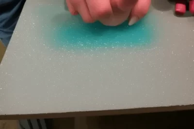 用吹风机吹干树脂