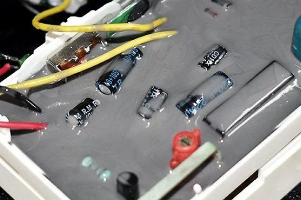 环氧树脂AB水晶胶气泡清除的方法