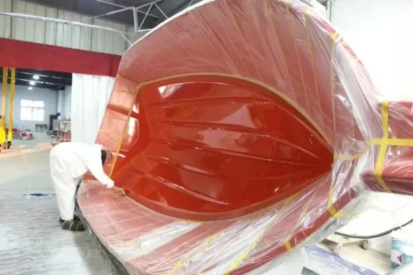 钢铁制造与玻璃钢制造有何区别？