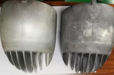 如何去除模具中的脱模蜡积垢？