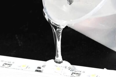 透明灌封胶如何去除(衣服沾到透明灌封胶去除办法)