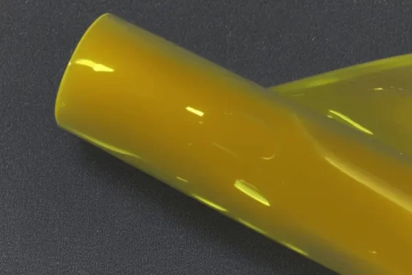 了解环氧树脂发黄的原因和修复方法