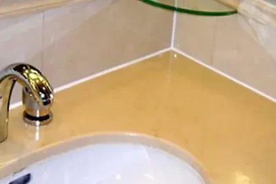 什么是淋浴门的最佳粘合剂？