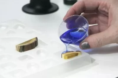 你能在木台面上涂环氧树脂吗？