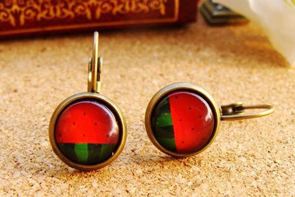 如何进行滴胶加工？