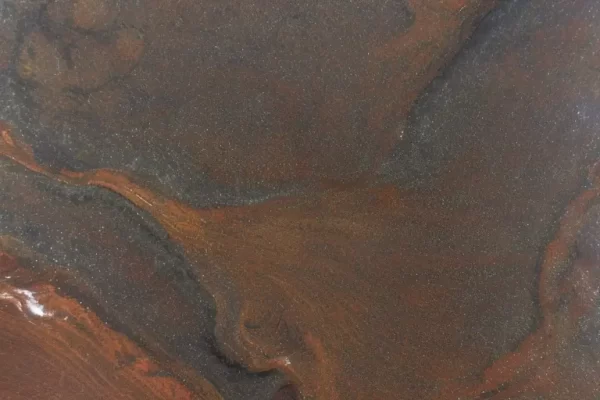 如何将环氧树脂倒在沙子上？