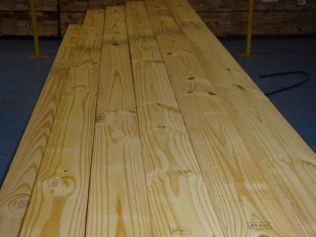 你能在木头上使用车库地板漆吗？