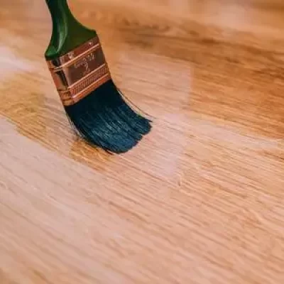 虫胶和清漆的区别是什么？