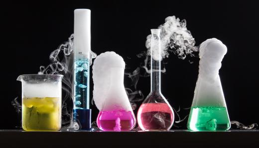 chemical-reactions-in-five-beakers