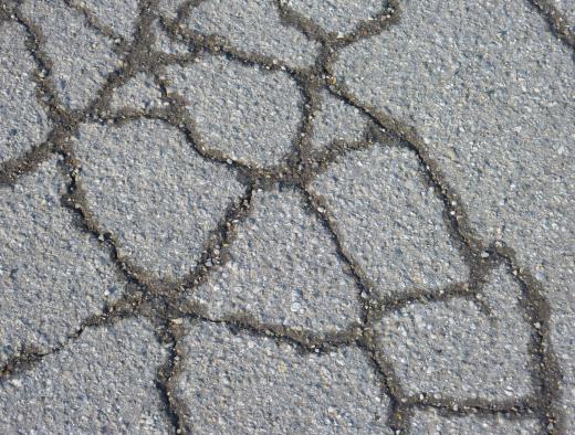 cracks-in-asphalt