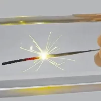 你能在树脂中使用普通的闪光吗？