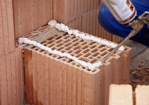 liquid-nails-on-concrete-bricks