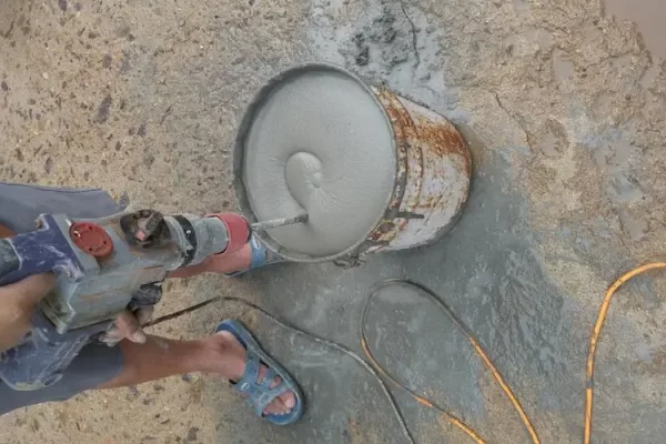 水性、溶剂型和无溶剂环氧树脂的选择