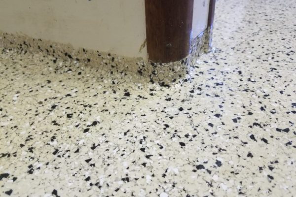 为什么很多人选择环氧车库地坪涂料？