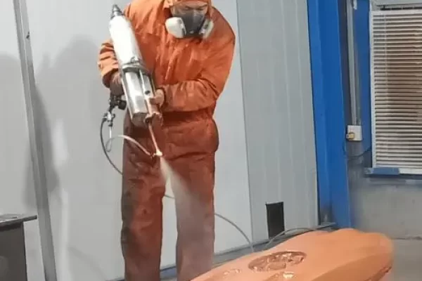 面漆是什么？作用和种类有哪些？