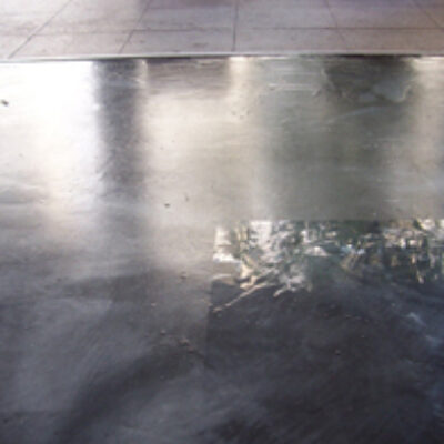 环氧树脂应用 - 光泽或半光泽地板是最好的吗？