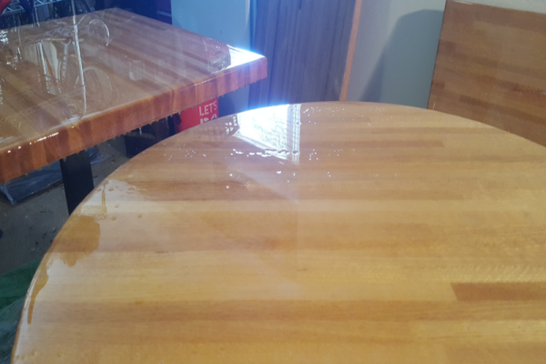 如何去除固化环氧树脂中的气泡？