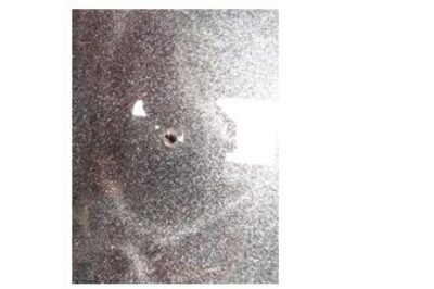 环氧树脂薄膜中的这种气泡不是由除气引起的。