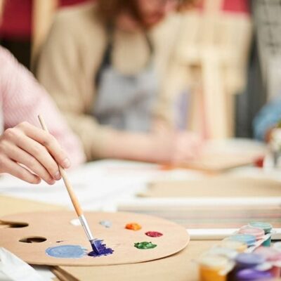 什么是丙烯颜料及其使用方法？