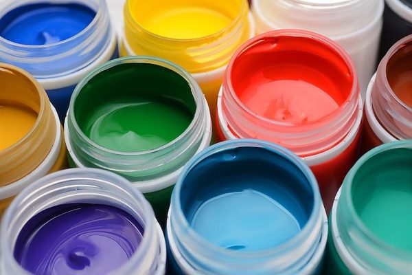 选择最好的水粉颜料