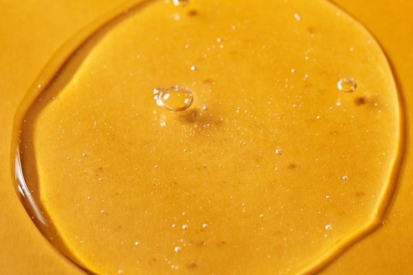 环氧树脂小贴士：防止和去除气泡