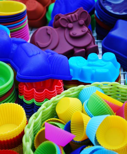 variety-of-silicone-baking-molds