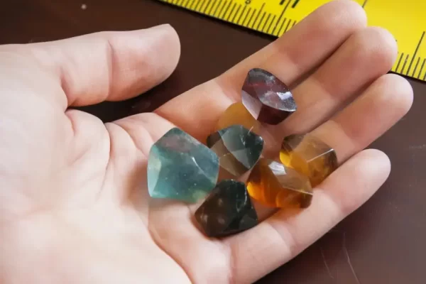 计算项目的测量值：树脂 DIY 爱好者综合指南