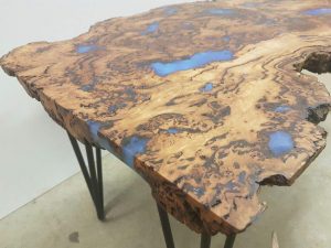 epoxy-resin-coating-wood-300x225-1