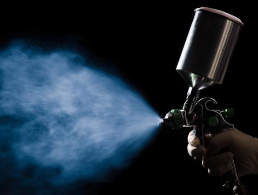 hvlp-spray-gun-shooting-broad-spray