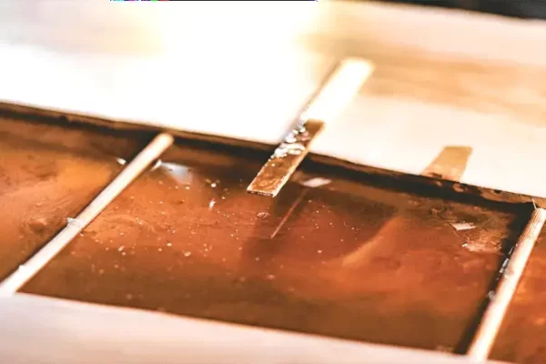 如何用丙烯酸涂料给环氧树脂上色？