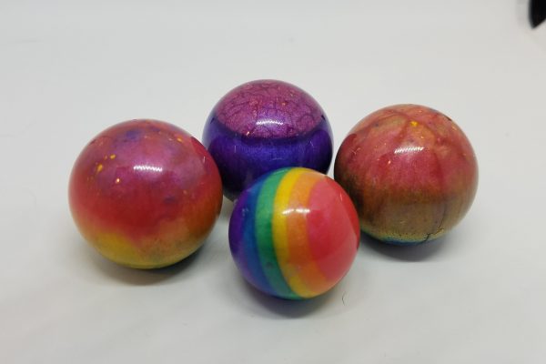 如何制作珠宝树脂球？