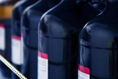 溶剂脱脂剂有哪些不同类型？