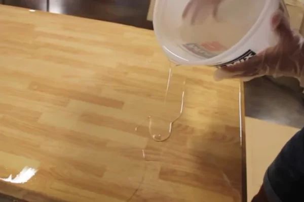 浇注环氧树脂的五个初学者友好技巧