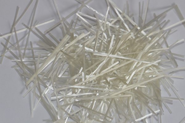 玻璃钢制品的制作过程和金属材料有何不同？