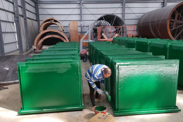 玻璃钢制品的维护和保养有什么特殊要求吗？