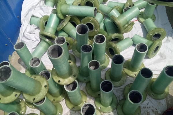 固化时间的延长会对聚酯树脂的性能产生什么影响？