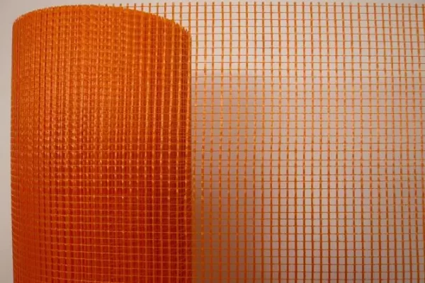 玻璃纤维网格布的纱线直径对其强度有何影响？