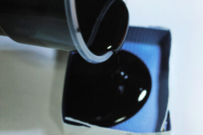 环氧树脂和啥材质不粘接？