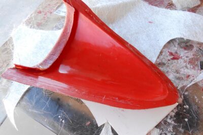 制作玻璃钢模具需要哪些特殊的材料和工具？