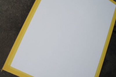 如何储存胶衣和固化剂以确保其安全性和有效性？