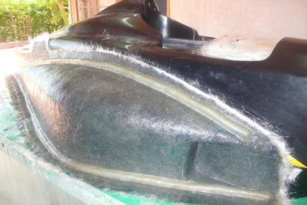 玻璃纤维板：特性、缺优点和应用