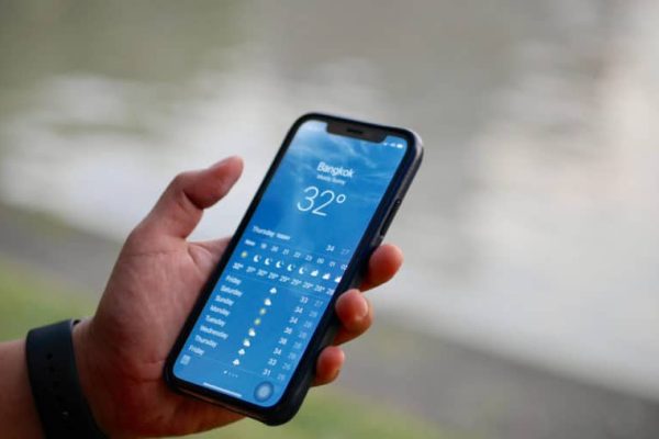 为船舶游艇涂刷胶衣的 13 个步骤