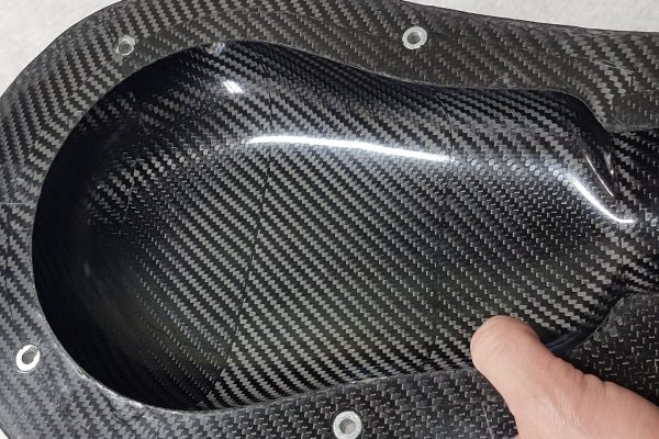 碳纤维模具的制造时间通常比金属模具长吗？