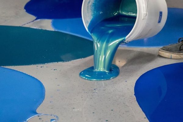 添加剂和填料对环氧树脂固化时间的影响是如何的？