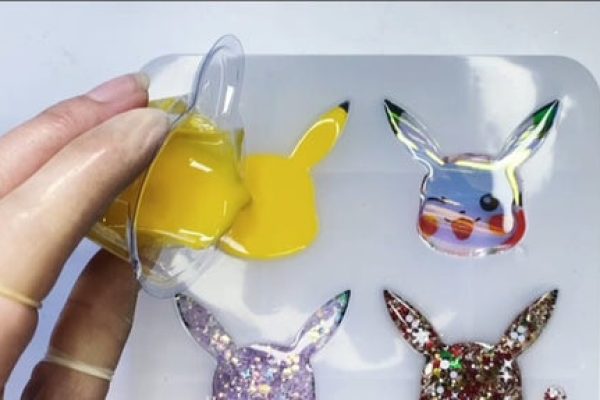 如何制作皮卡丘树脂装饰件？