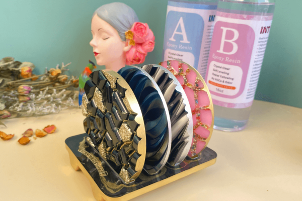 如何制作树脂杯垫？