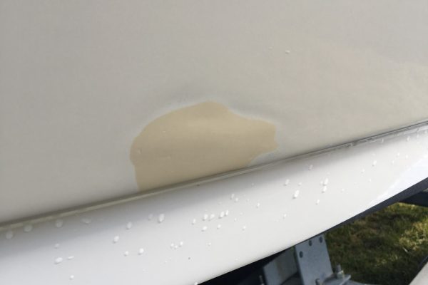 请问有哪些不同粗细的砂纸可以用来测试易打磨高光胶衣？